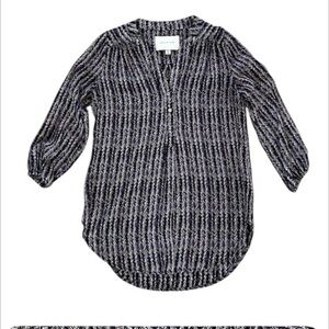 Amour Vert 100% silk louse size XS purple